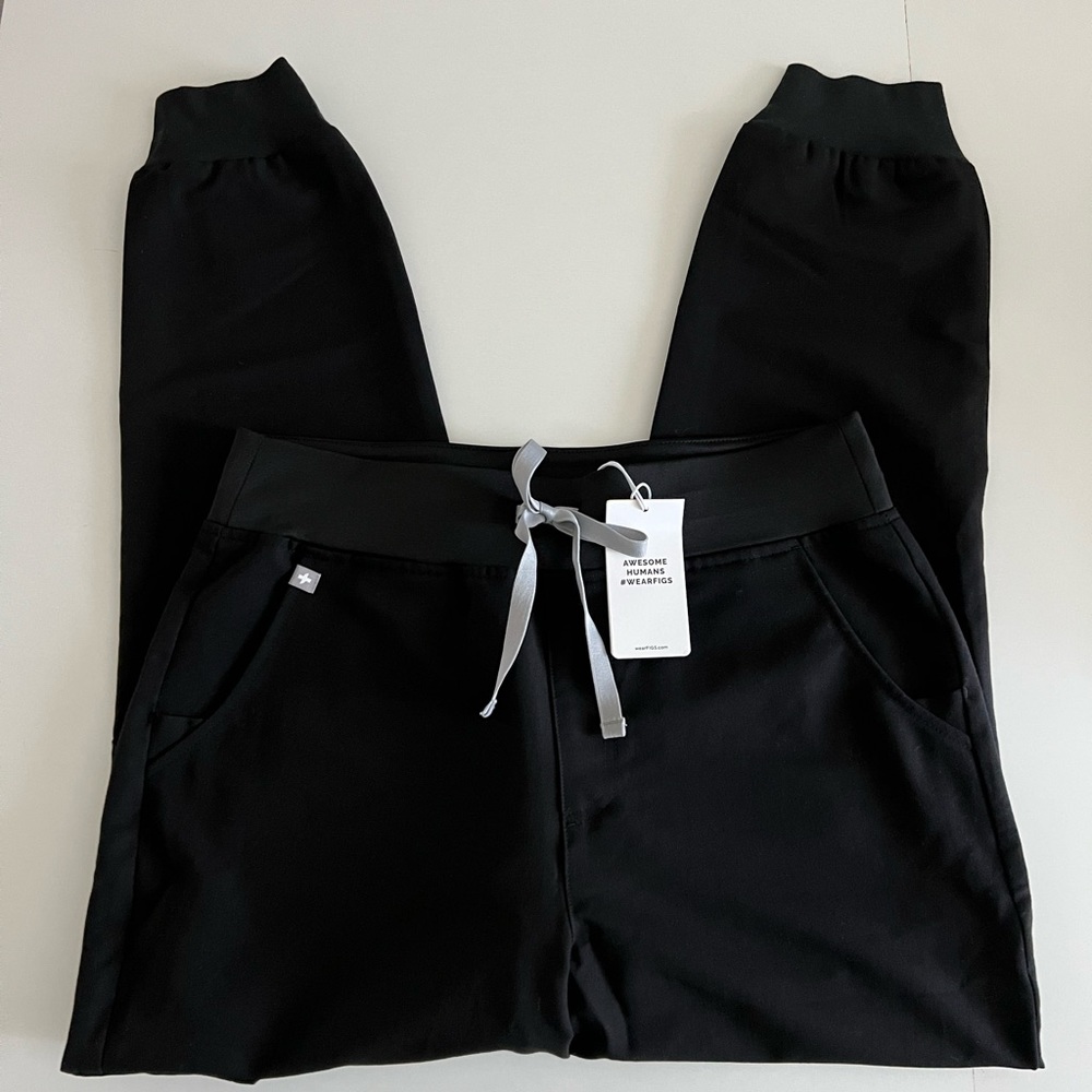 High Waisted Zamora™ Jogger Scrub Pants petite